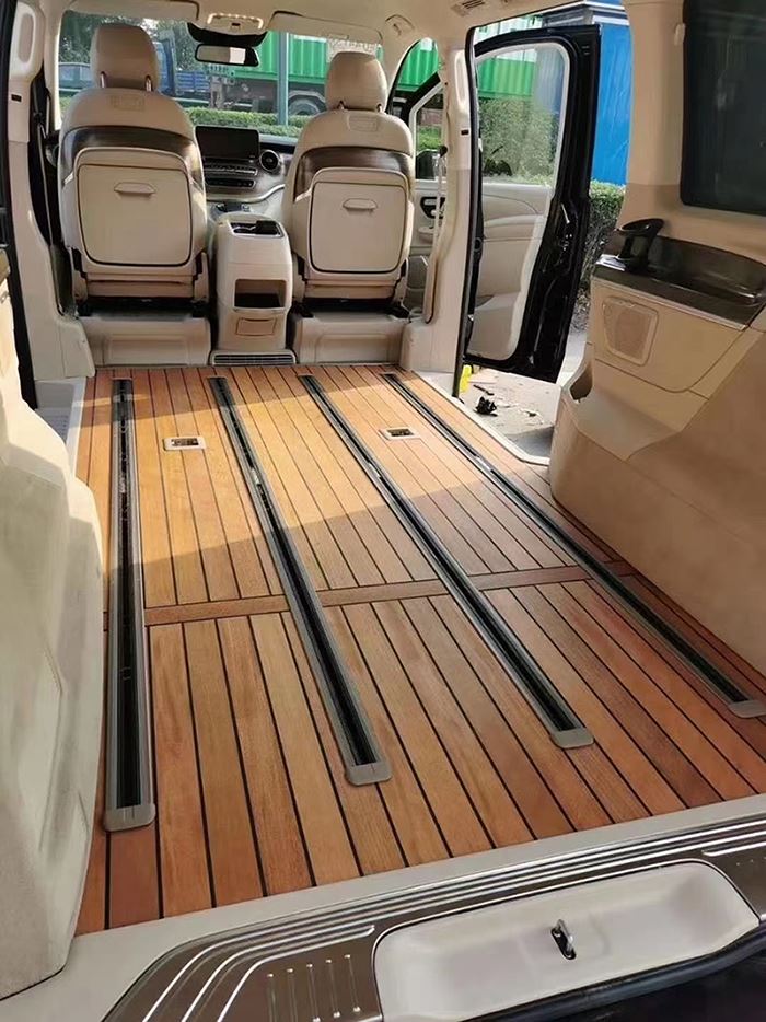 Machin ki enpèmeyab planche tèk pou Van Refit dekorasyon koutim