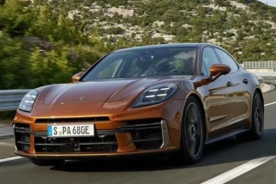 Nouvo Ekspozisyon Kat Ofisyèl Porsche Panamera