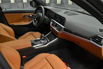 BMW prezante yon nouvo vèsyon modifye BMW 330i a.